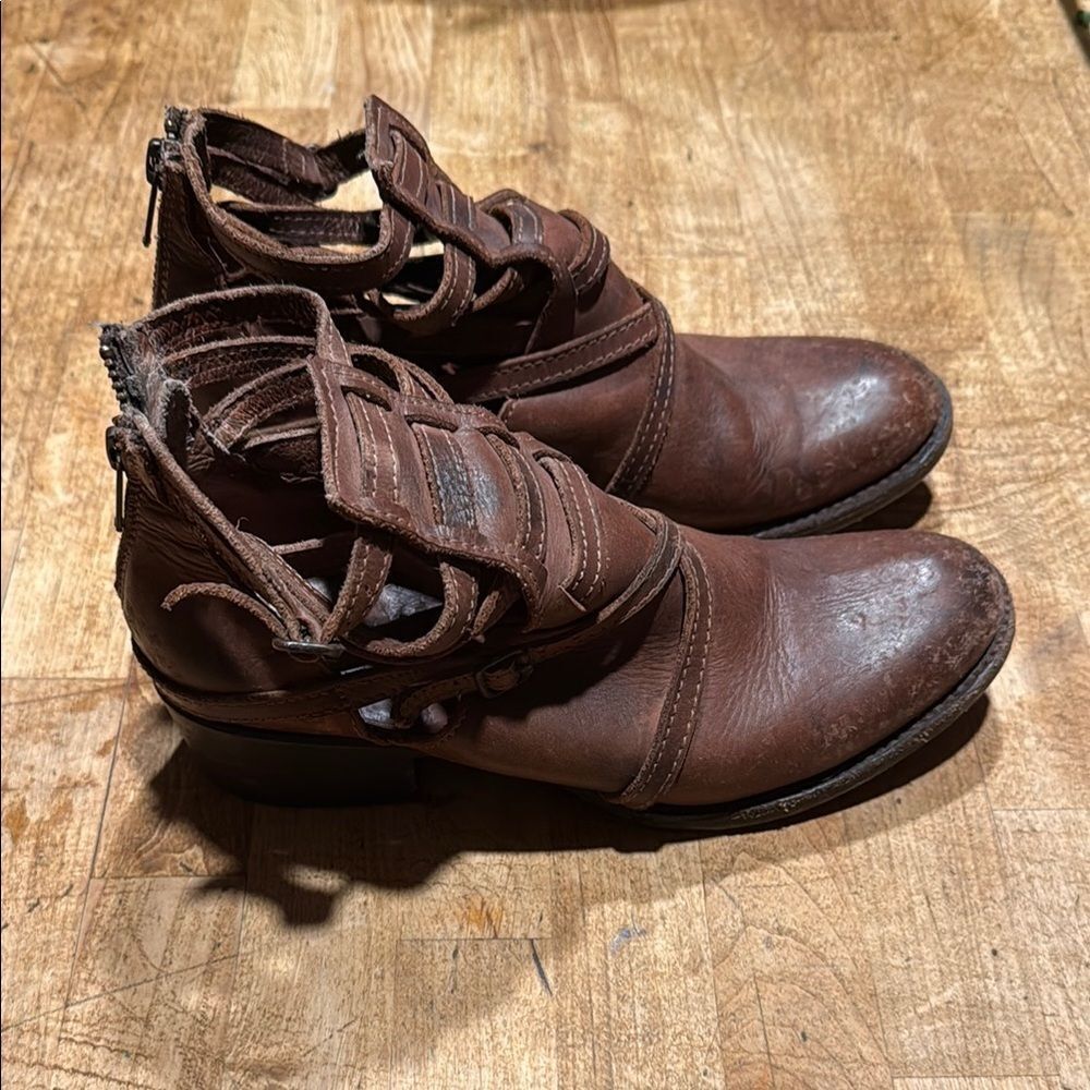 Freebird boots - Picture 2 of 5